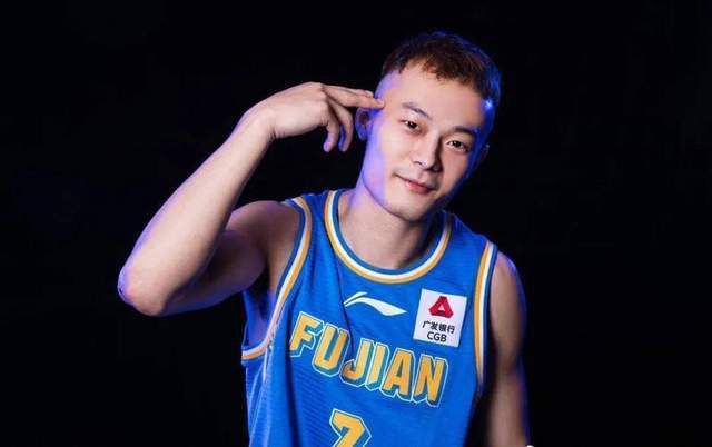 稍等，你的秘书来了
